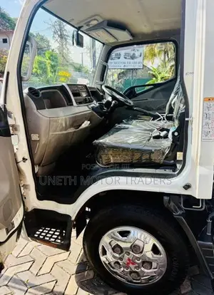 Mitsubishi Fuso Freezer Truck 14.5 2018