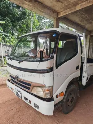 Toyota Dyna 350 1995