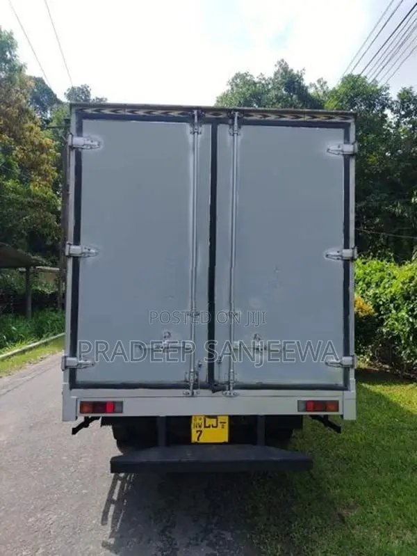 Mitsubishi Canter Brand New Lorry 2011