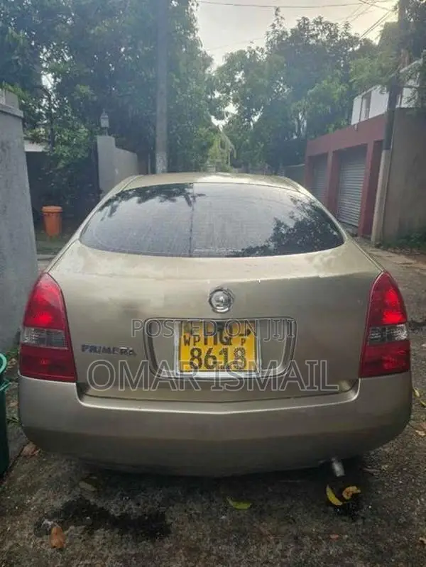 Nissan Primera P12 2003