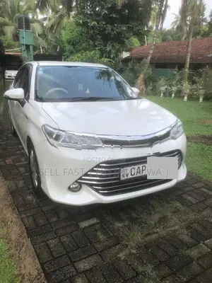 Toyota Axio 2015