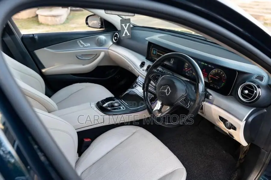 Mercedes Benz E350 AMG PREMIUM PLUS 2017
