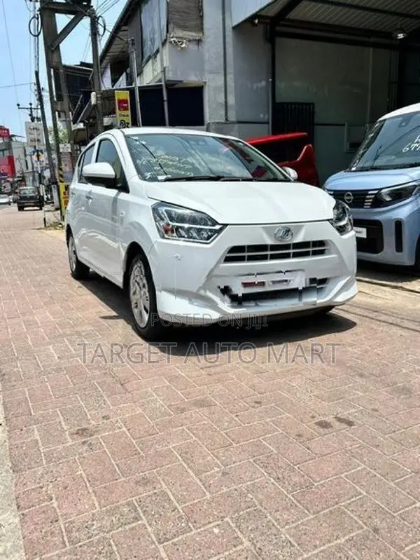 Daihatsu Mira X Limited 2025