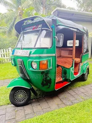 Bajaj RE Three Wheeler 2010