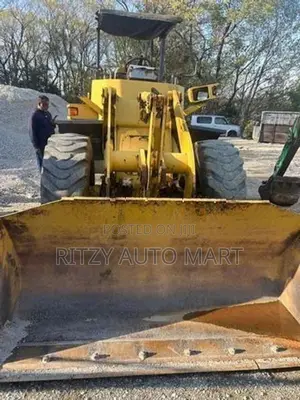 KOMATSU WA 100 M