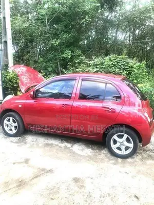 Nissan March 2010