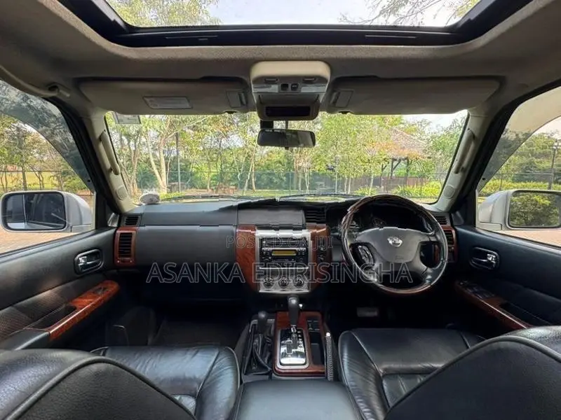 Nissan Patrol GRX TB48 Fully loade 2010