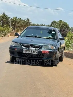 Nissan Sunny 2004