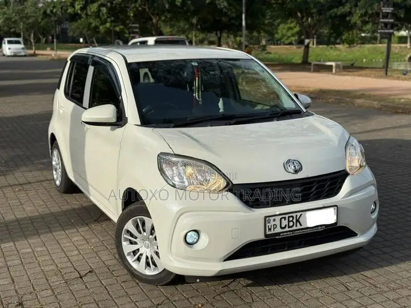Toyota Passo safety push start 2018