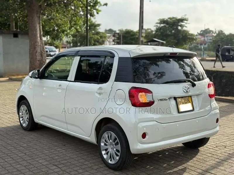 Toyota Passo safety push start 2018