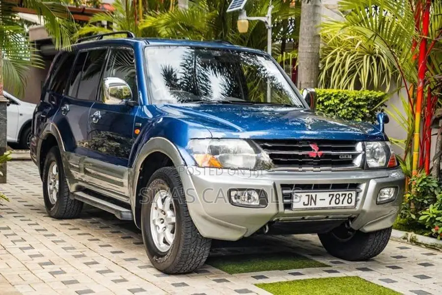 Mitsubishi Montero GDI Exceed 2000
