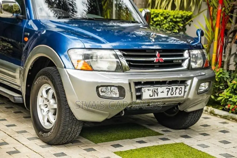Mitsubishi Montero GDI Exceed 2000