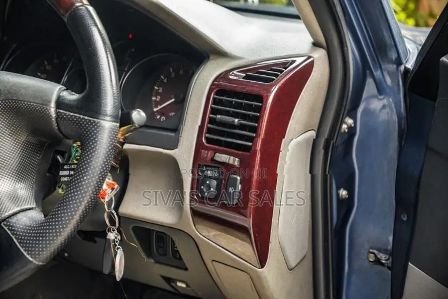 Mitsubishi Montero GDI Exceed 2000
