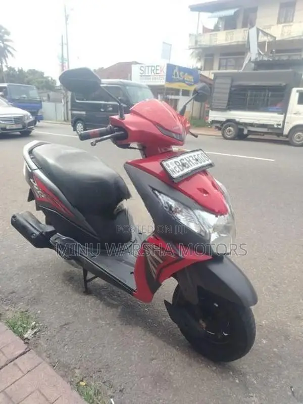 Honda Dio 2018