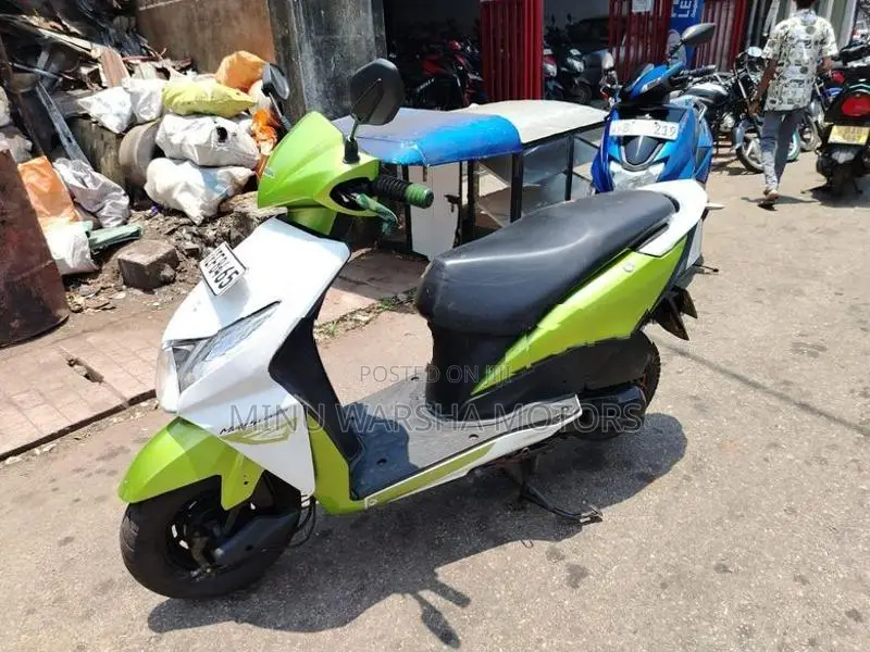 Honda Dio 2016