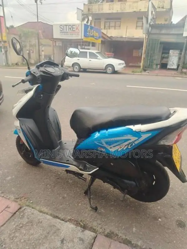 Honda Dio 2016