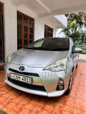 Toyota Aqua S 2014