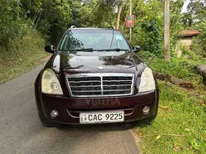 Micro Rexton Ssangyong 2012
