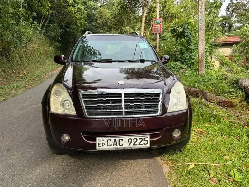Micro Rexton Ssangyong 2012
