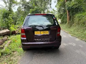 Micro Rexton Ssangyong 2012