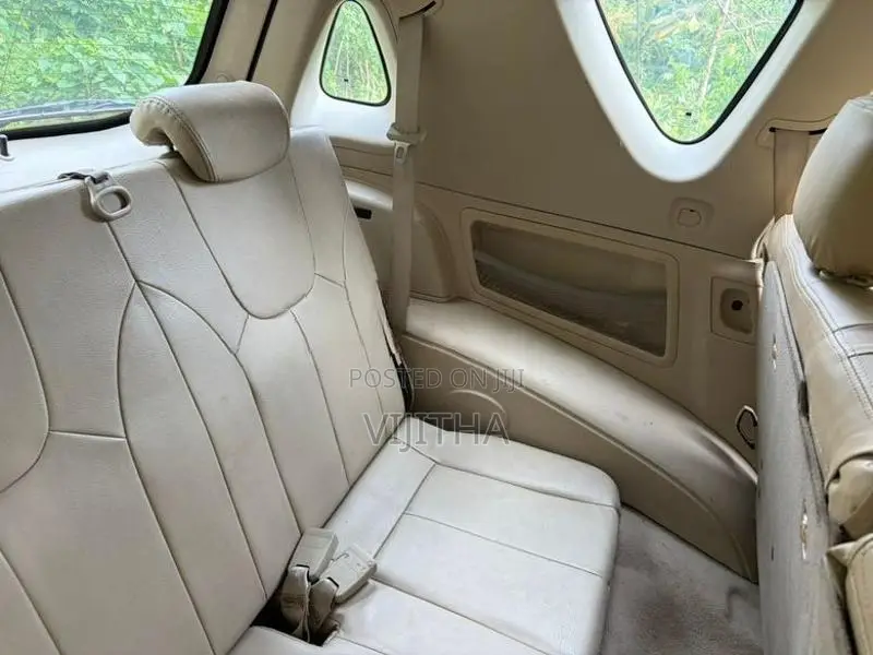 Micro Rexton Ssangyong 2012
