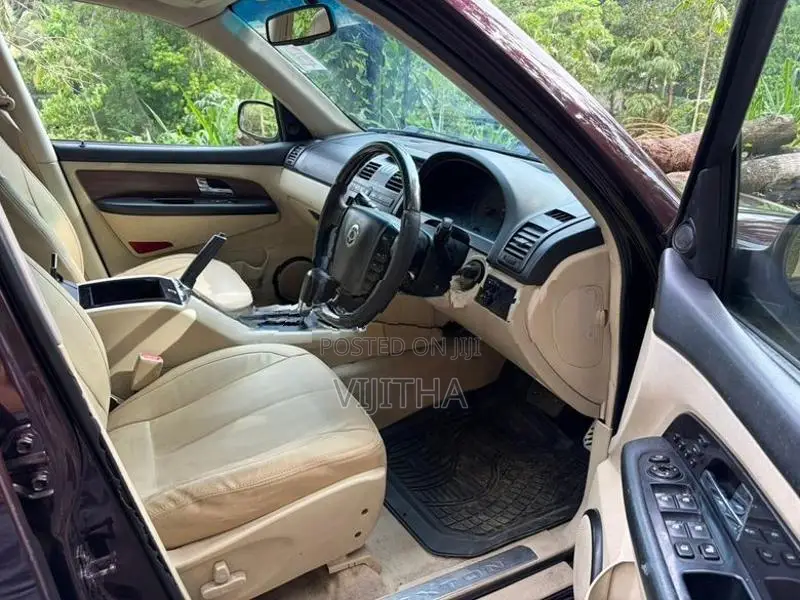 Micro Rexton Ssangyong 2012