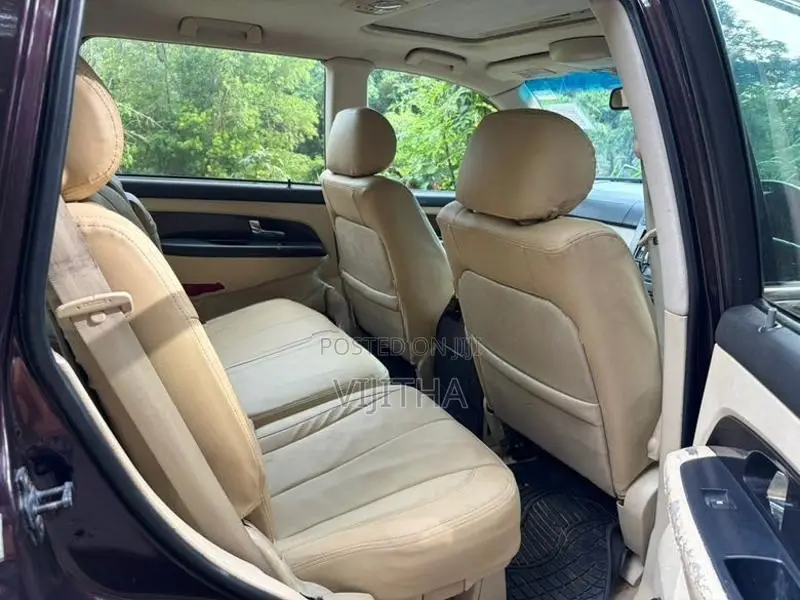 Micro Rexton Ssangyong 2012