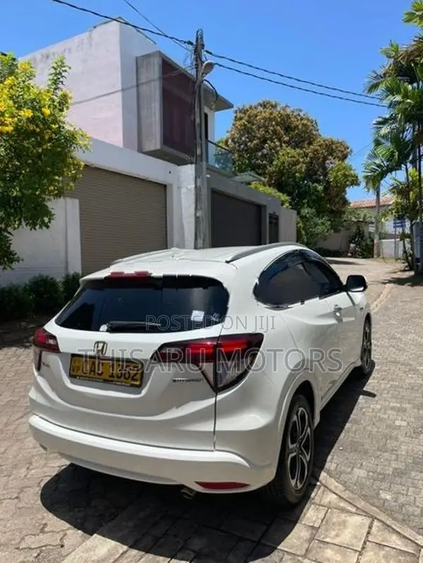 Honda Vezel Z ORANE PACK HIGHST 2014