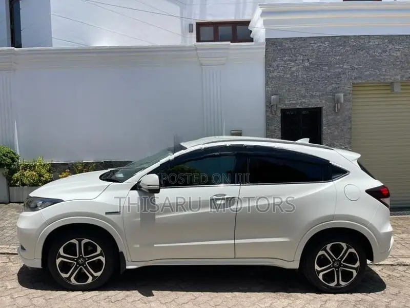 Honda Vezel Z ORANE PACK HIGHST 2014