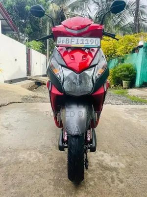 Honda Dio 2017