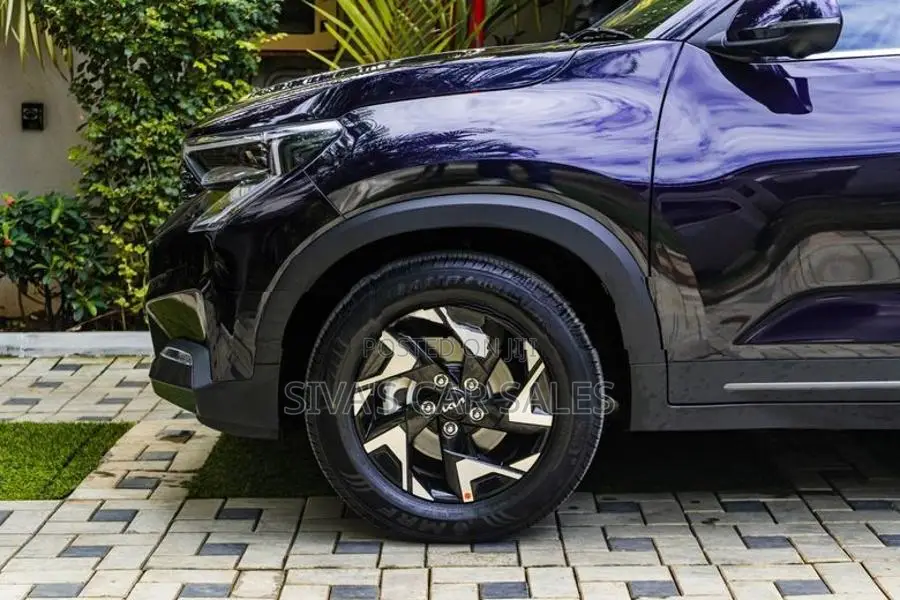Kia Sonet GTX+ (Imperial Blue) 2026