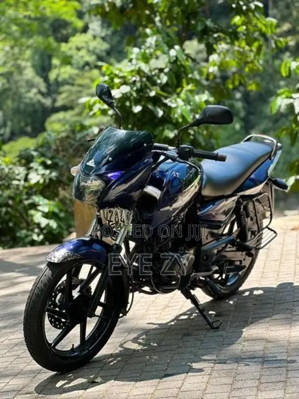 Bajaj Pulsar 150 2017