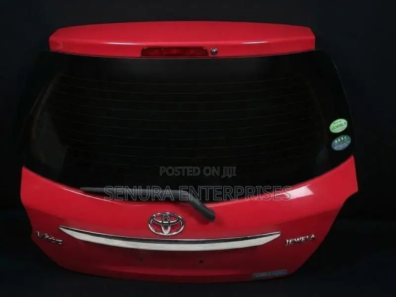 Toyota Vitz Ksp130 Dicky Door