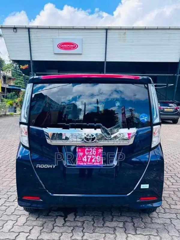 Toyota Roomy Custom G 2024