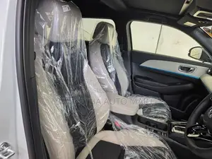 Honda Vezel Z PLAY MOON ROOF 2026