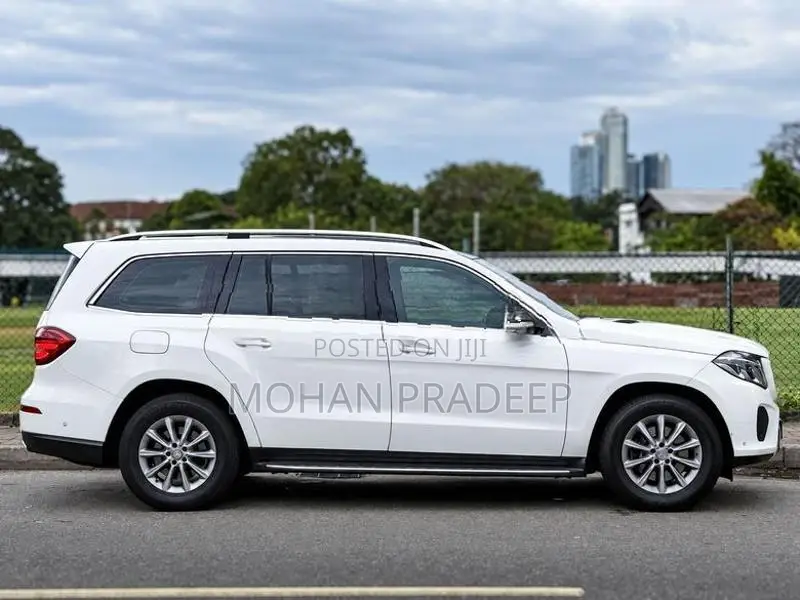 Mercedes Benz GLS350 2016