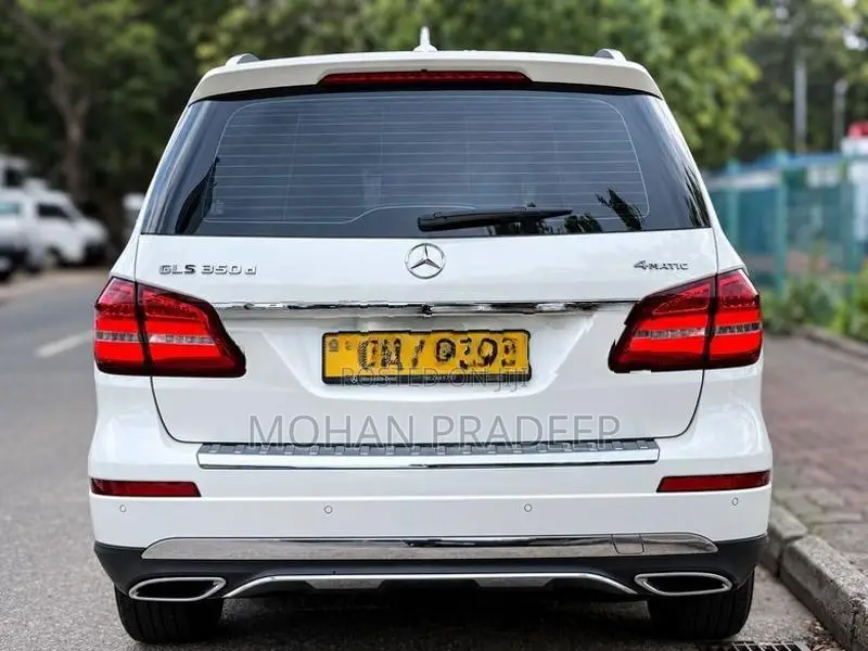 Mercedes Benz GLS350 2016