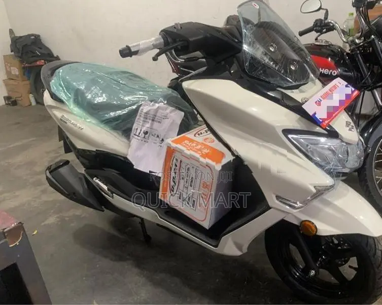 Suzuki Burgman 2026