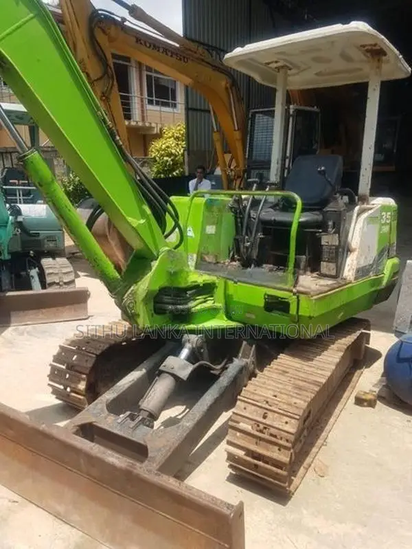 Mitsubishi MM Evcavator