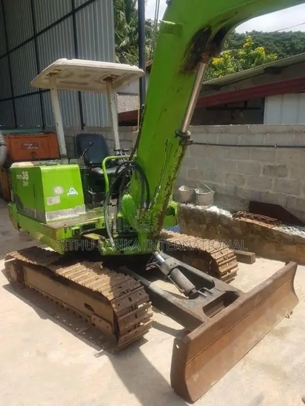 Mitsubishi MM Evcavator