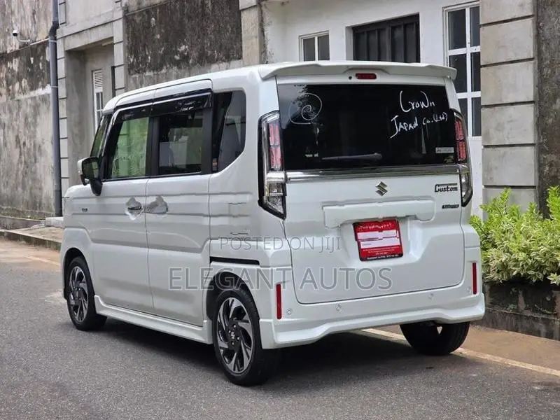 Suzuki Spacia Custom Z 2025
