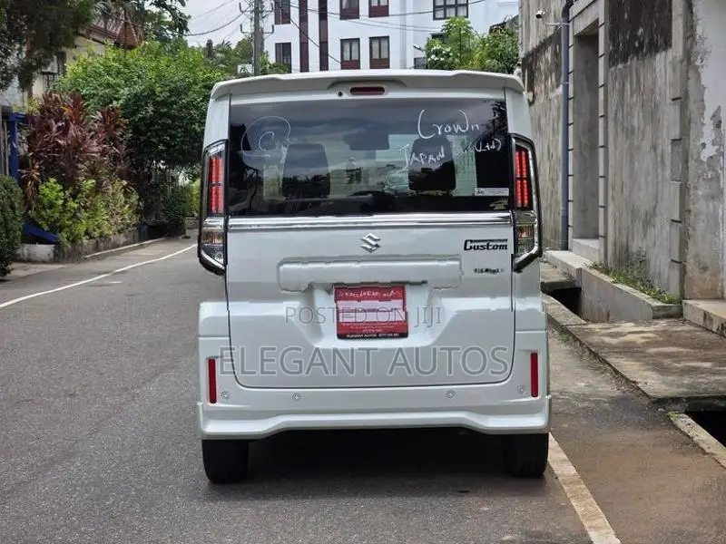 Suzuki Spacia Custom Z 2025