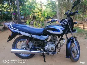 Bajaj CT100 2011