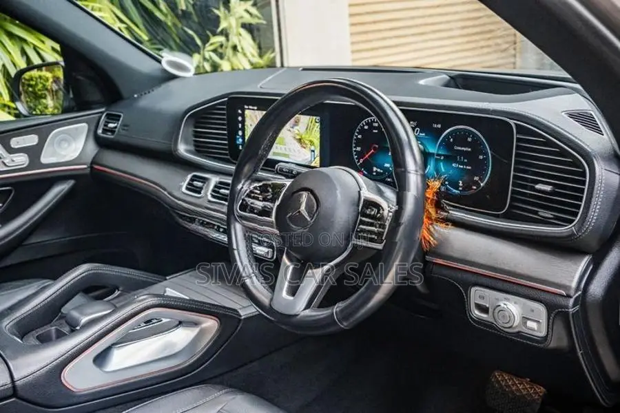 Mercedes Benz GLE 300D AMG Premium Plus 2019