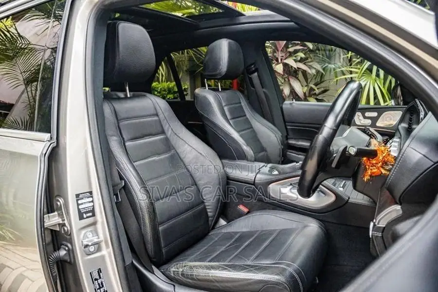 Mercedes Benz GLE 300D AMG Premium Plus 2019