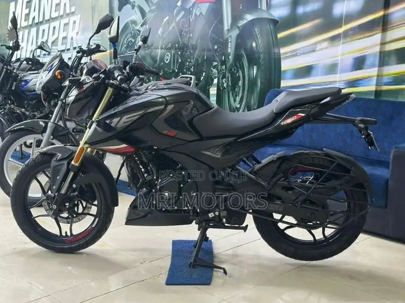 Bajaj Pulsar N160 Premium 2026