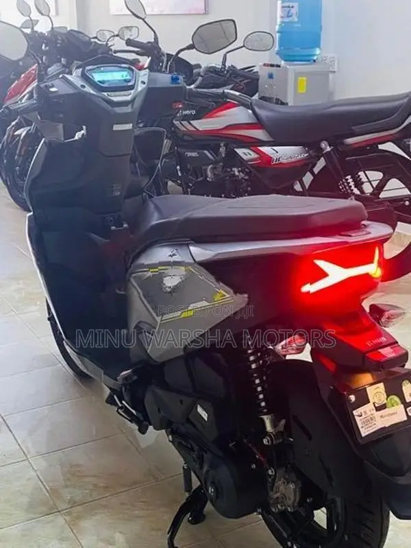 Hero Xoom Combat Brand New 2026