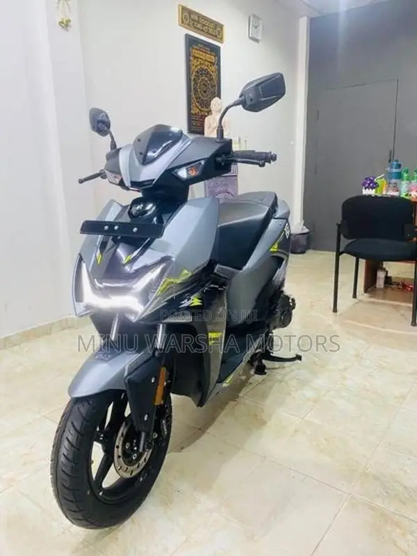 Hero Xoom Combat Brand New 2026