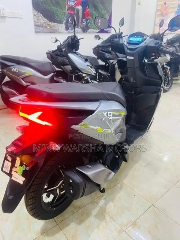 Hero Xoom Combat Brand New 2026