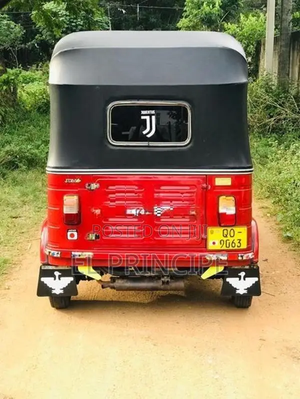 Bajaj RE 2008